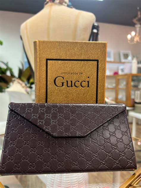 authentic gucci sunglass case